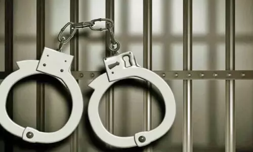 കേ​ടാ​യ മാം​സം സം​ഭ​രി​ച്ച് വി​ത​ര​ണം പ്ര​വാ​സി അ​റ​സ്റ്റി​ൽ