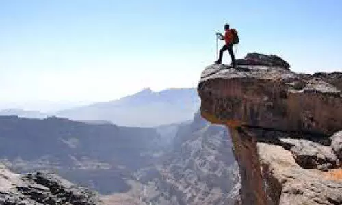 സാ​ഹ​സി​ക ടൂ​റി​സം; ഗൈ​ഡു​ക​ളും ട്രെ​യി​ൽ മാ​പ്പു​ക​ളും പു​റ​ത്തി​റ​ക്കി