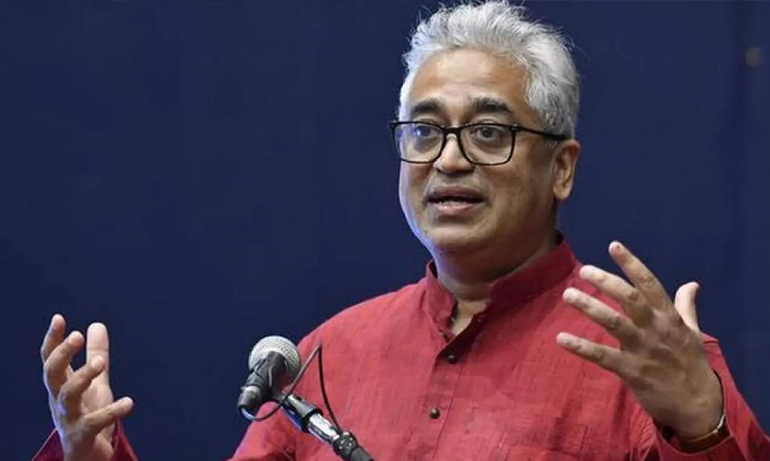 ഉമർ ഖാലിദിന് ജാമ്യമില്ല, കൊലപാതകവും ബലാത്സംഗവും ചെയ്ത റാം റഹീം ജയിലിൽ നിന്ന് പുറത്തിറങ്ങിയത് 14 തവണ, ഇതാണ് ഇന്ത്യയിലെ നീതിന്യായ വ്യവസ്ഥ; രാജ്ദീപ് സർദേശായി