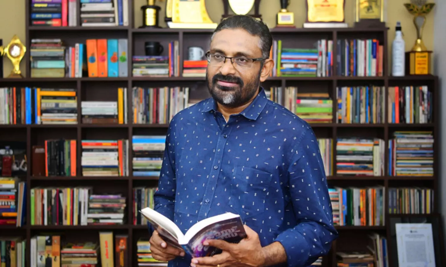 ആ ബെന്യാമിൻ ഞാനല്ല, അങ്ങനെ ഒരു സാധ്യതയില്ല; തെരഞ്ഞെടുപ്പിൽ മത്സരിക്കുമെന്ന വാർത്ത തള്ളി ബെന്യാമിൻ