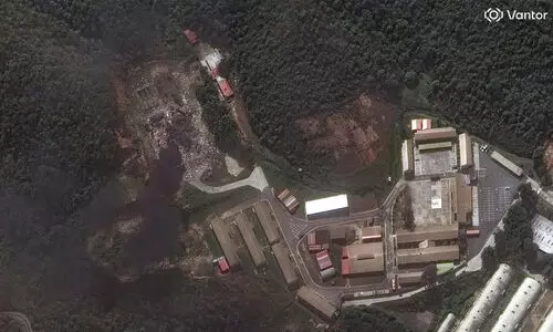 അമേരിക്കൻ ആക്രമണത്തിൽ തകർന്ന വെനിസ്വേലന്‍ സൈനിക ക്യാമ്പിന്‍റെ സാറ്റലൈറ്റ് ചിത്രങ്ങൾ പുറത്ത് PHOTOS