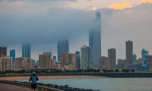 താപനില കുറയുന്നു; കാറ്റും തണുപ്പും തുടരും താപനില കുറയുന്നു; കാറ്റും തണുപ്പും തുടരും