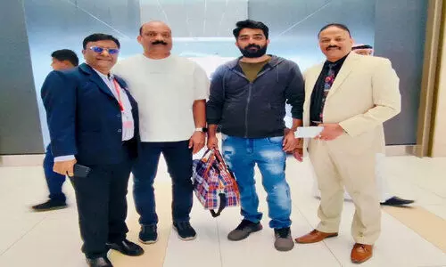 നി​യ​മ​ക്കു​രു​ക്കി​ൽ ത​ള​ർ​ന്ന പ്ര​വാ​സി ജീ​വി​തം