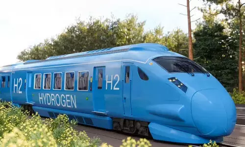 ഇന്ത്യയുടെ ആദ്യ ഹൈഡ്രജൻ ട്രെയിൻ ട്രാക്കിലേക്ക്...