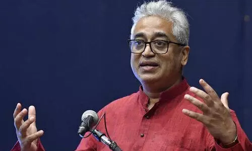 ഉമർ ഖാലിദിന് ജാമ്യമില്ല, കൊലപാതകവും ബലാത്സംഗവും ചെയ്ത റാം റഹീം ജയിലിൽ നിന്ന് പുറത്തിറങ്ങിയത് 14 തവണ, ഇതാണ് ഇന്ത്യയിലെ നീതിന്യായ വ്യവസ്ഥ; രാജ്ദീപ് സർദേശായി