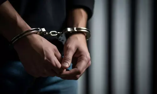 വ്യാജ ടിക്കറ്റ് നൽകി പണം തട്ടി; ബഹ്‌റൈനിൽ രണ്ടു പേർ പിടിയിൽ