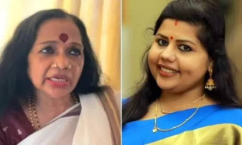 ‘ആകപ്പാടെ ഉരുണ്ടിരിക്കുന്ന ഒരുത്തി, പിണ്ഡോദരി മോളെ നിന്നെ ഏതേലും പബ്ലിക് സ്പേസിൽ ഞാൻ കാണും’; സ്നേഹ ശ്രീകുമാറിനെ അധിക്ഷേപിച്ച് സത്യഭാമ ‘ആകപ്പാടെ ഉരുണ്ടിരിക്കുന്ന ഒരുത്തി, പിണ്ഡോദരി മോളെ നിന്നെ ഏതേലും പബ്ലിക് സ്പേസിൽ ഞാൻ കാണും’; സ്നേഹ ശ്രീകുമാറിനെ അധിക്ഷേപിച്ച് സത്യഭാമ