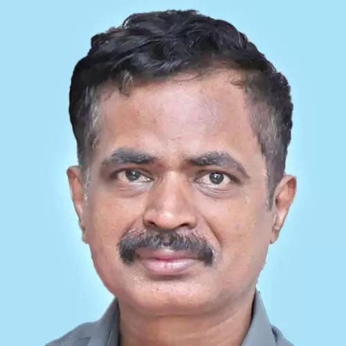 അ​യ്യൂ​ബ്