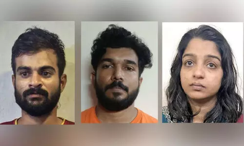 വിമുക്തഭടനും യുവതിയുമടക്കം മൂന്നുപേർ എം.ഡി.എം.എയുമായി പിടിയിൽ വിമുക്തഭടനും യുവതിയുമടക്കം മൂന്നുപേർ എം.ഡി.എം.എയുമായി പിടിയിൽ