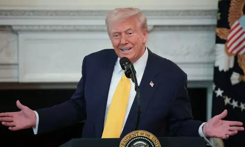 ‘വെനിസ്വേലയുടെ അഞ്ചു കോടി ബാരൽ എണ്ണ അമേരിക്കക്ക്, ആ പണം ഞാൻ നിയന്ത്രിക്കും’; അവകാശവാദവുമായി ട്രംപ്