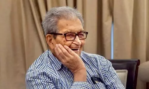 അമ്മയുടെ പ്രായവുമായി 15 വർഷത്തെ മാത്രം വ്യത്യാസം, വ്യക്തത വേണം’; അമർത്യ സെന്നിനും എസ്.ഐ.ആർ നോട്ടീസ്