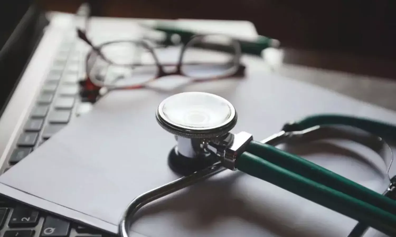 സമരം കടുപ്പിക്കാനൊരുങ്ങി ഡോക്ടർമാർ; 13 മുതൽ അധ്യാപനവും തൊട്ടടുത്ത ആഴ്ച മുതൽ ചികിത്സയും നിർത്തിവെക്കും