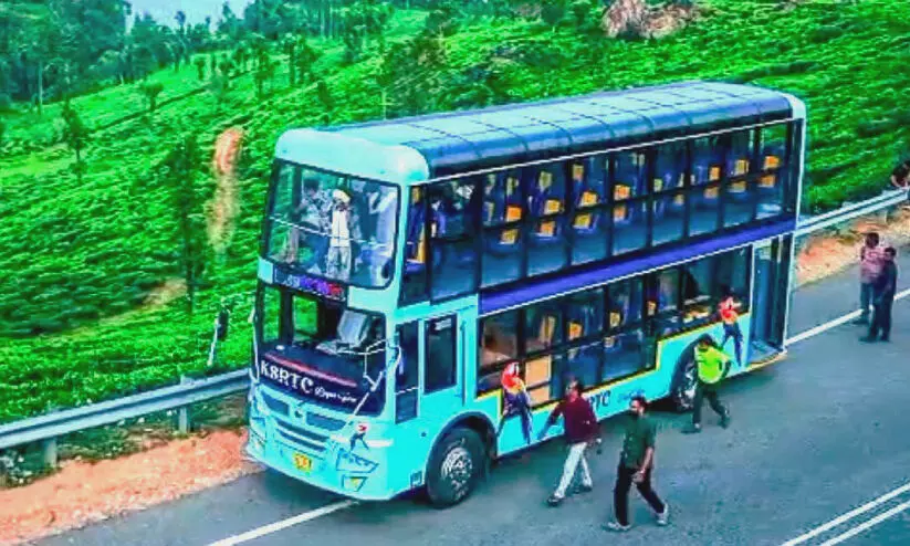 ഓടി നേടി വരുമാനം; ആദ്യ ദിനം 42,000 രൂപ ഓടി നേടി വരുമാനം; ആദ്യ ദിനം 42,000 രൂപ