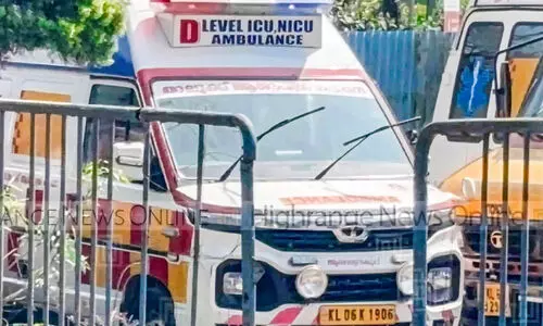 താലൂക്ക് ആശുപത്രിയിലെ ഐ.സി.യു ആംബുലൻസ് കട്ടപ്പുറത്ത്; രോഗികൾ വലയുന്നു താലൂക്ക് ആശുപത്രിയിലെ ഐ.സി.യു ആംബുലൻസ് കട്ടപ്പുറത്ത്; രോഗികൾ വലയുന്നു