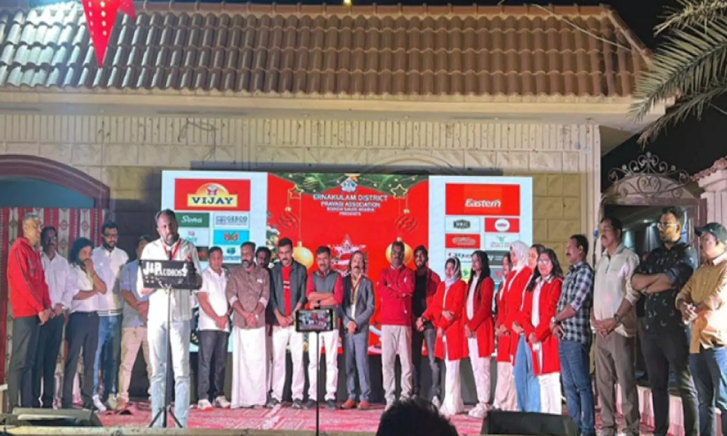 എ​റ​ണാ​കു​ളം പ്ര​വാ​സി അ​സോ​. ക്രി​സ്മ​സ് പു​തു​വ​ത്സ​ര വാ​ർ​ഷി​ക ഫെ​സ്​​റ്റ്​