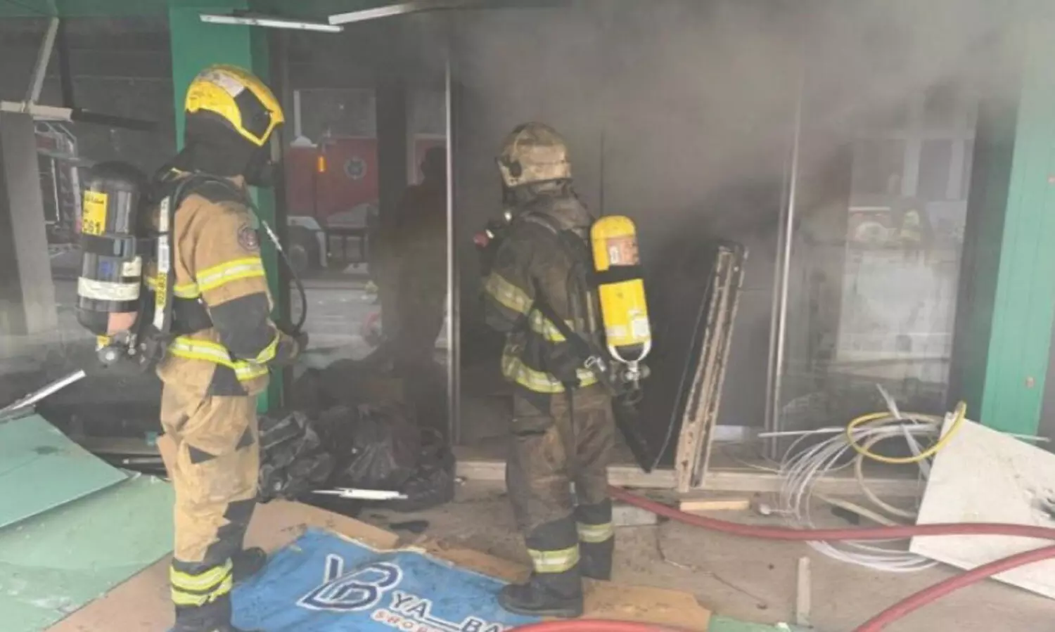 ഓൾഡ് സാൽമിയ സൂഖിലെ കെട്ടിടത്തിൽ തീപിടിത്തം