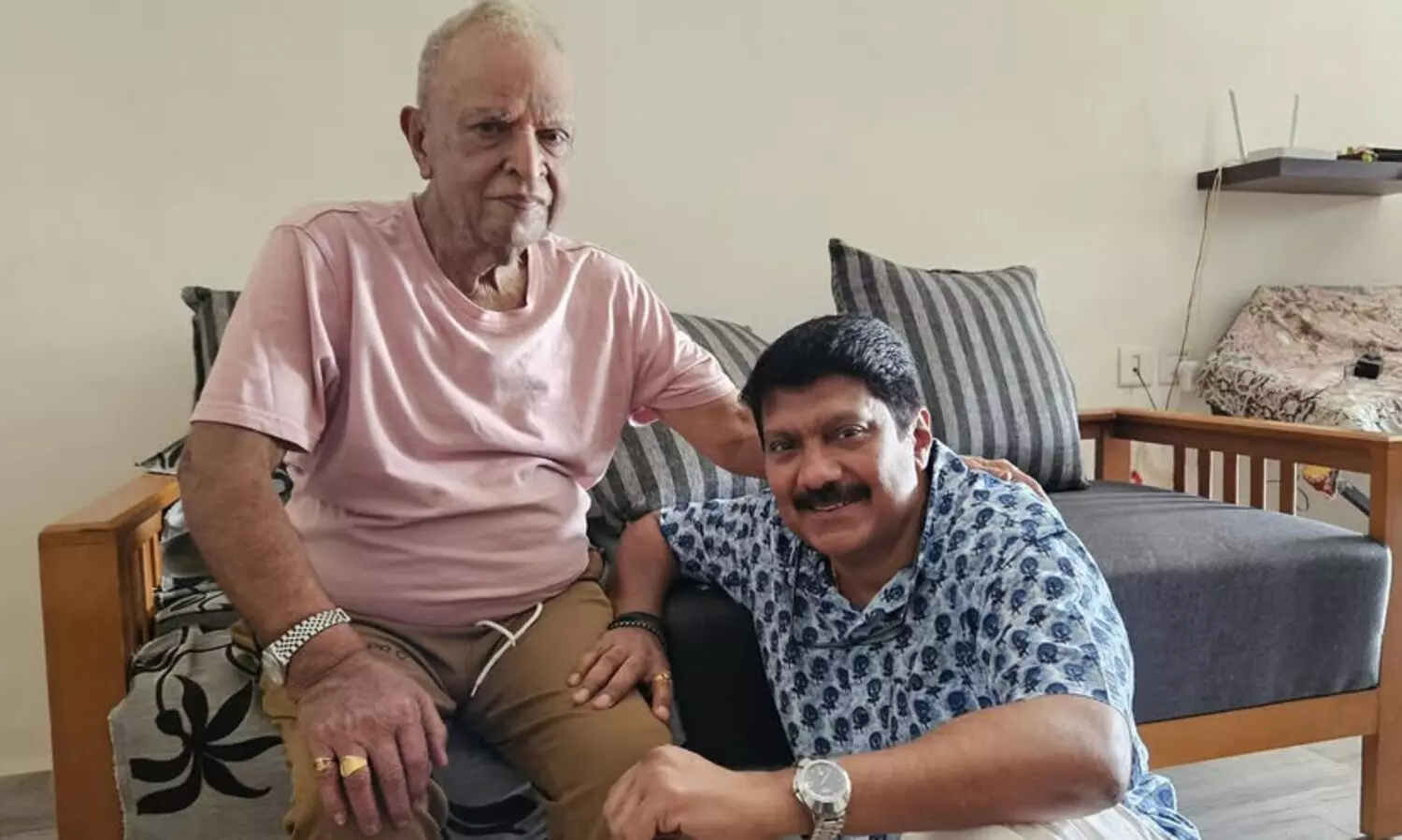 ശബ്ദവും സ്വഭാവവും കപടതകളില്ലാതെ നേർ രേഖയിലൂടെ ചലിപ്പിച്ചിരുന്ന ജയേട്ടൻ; ആ ഉള്ളംകയ്യിലെ നേരിയ ചൂട് ഇപ്പോഴും മാഞ്ഞിട്ടില്ല -ജി. വേണുഗോപാൽ