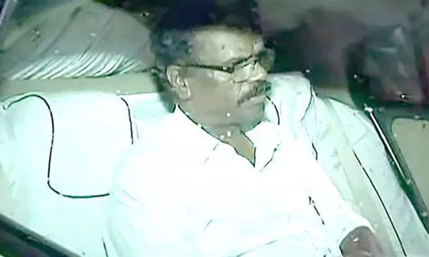 ഒടുവിൽ ഇ.ഡി ഡെപ്യൂട്ടി ഡയറക്ടർ പുറത്ത്; പടിയിറങ്ങുന്നത് അഞ്ചുവര്‍ഷം സർവീസ്‌ ബാക്കി നില്‍ക്കെ