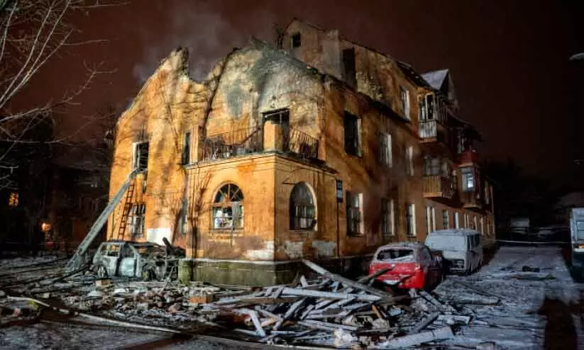 യുക്രെയ്നിൽ റഷ്യന് ആക്രമണം: മൂന്നുമരണം യുക്രെയ്നിൽ റഷ്യന് ആക്രമണം: മൂന്നുമരണം