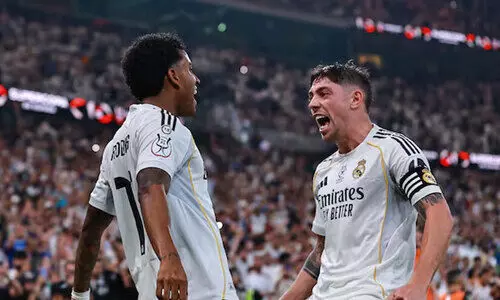 മാഡ്രിഡ് ഡർബിയിൽ അത്ലറ്റിക്കോയെ വീഴ്ത്തി റയൽ; സ്പാനിഷ് സൂപ്പർ കപ്പിൽ എൽക്ലാസികോ ഫൈനൽ മാഡ്രിഡ് ഡർബിയിൽ അത്ലറ്റിക്കോയെ വീഴ്ത്തി റയൽ; സ്പാനിഷ് സൂപ്പർ കപ്പിൽ എൽക്ലാസികോ ഫൈനൽ