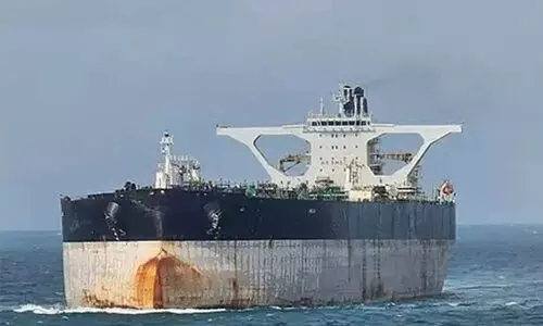 അമേരിക്ക പിടിച്ചെടുത്ത കപ്പലിൽ മൂന്ന് ഇന്ത്യക്കാർ; കപ്പൽ വിട്ടു നൽകണമെന്ന് റഷ്യ