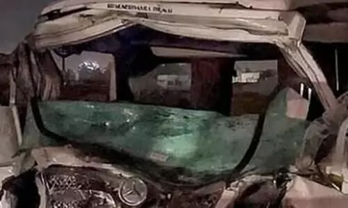 വാഹനാപകടത്തിൽ നാല് ശബരിമല തീർഥാടകർക്ക് ദാരുണാന്ത്യം; മരിച്ചവരിൽ ആറുവയസ്സുകാരിയും