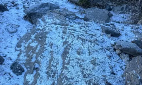 ജബൽ ശംസിൽ താപനില   വീണ്ടും താഴ്ന്നു; -2.2°C