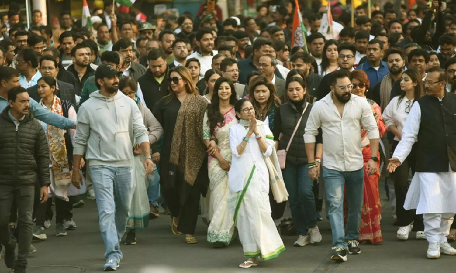 ഇ.ഡി റെയ്ഡ്: വിടാതെ മമത; സുപ്രീംകോടതിയിൽ കേവിയറ്റ് ഹരജി ഫയൽ ചെയ്തു