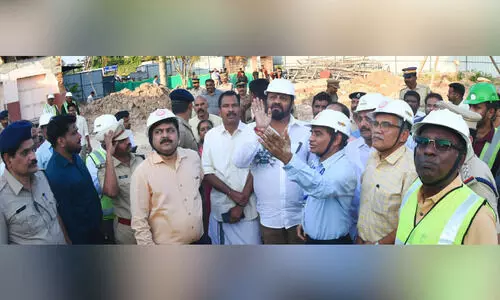 കോ​ഴി​ക്കോ​ട് റെ​യി​ൽ​വേ സ്റ്റേ​ഷ​ൻ നി​ർ​മാ​ണം; 2027 ആഗസ്റ്റി​ൽ പൂ​ർ​ത്തി​യാ​വും