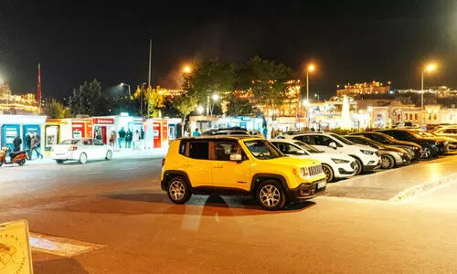 മ​നാ​മ സെ​ൻ​ട്ര​ൽ മാ​ർ​ക്ക​റ്റി​ൽ ട്ര​ക്കു​ക​ൾ​ക്ക് പു​തി​യ പാ​ർ​ക്കി​ങ് ഫീ​സ്