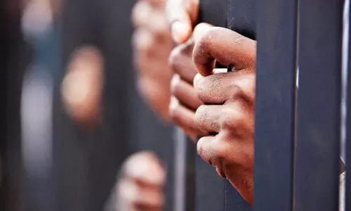 സലൂൺ രേഖകളിൽ കൃത്രിമം; ദമ്പതികൾക്ക് ഒരു വർഷം തടവുശിക്ഷ