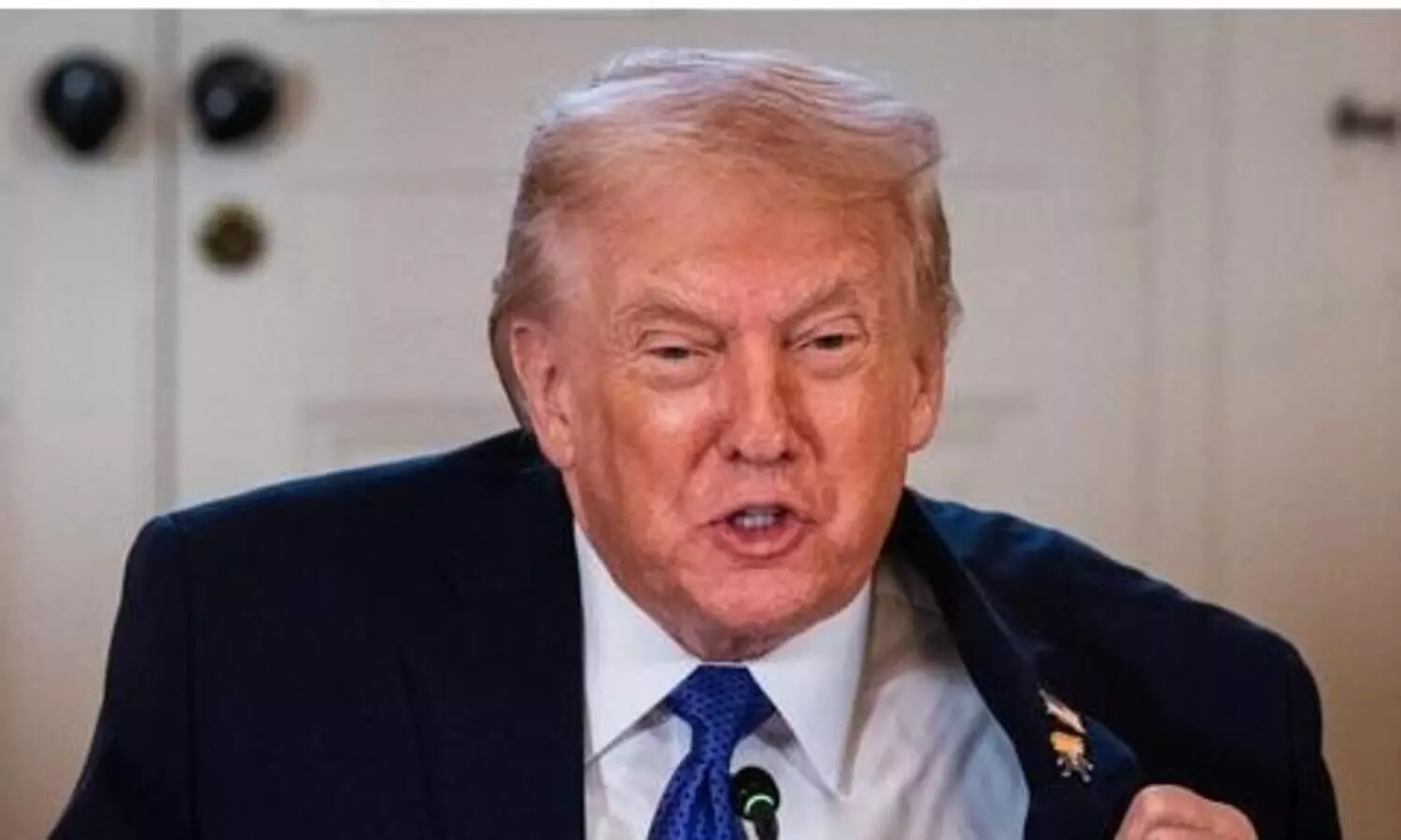 ‘അധികം വൈകാതെ കരാറിലെത്തൂ, ഇനി വെനിസ്വേലയുടെ പണവും എണ്ണയും കിട്ടില്ല’; ക്യൂബക്ക് മുന്നറിയിപ്പുമായി ഡൊണാൾഡ് ട്രംപ്