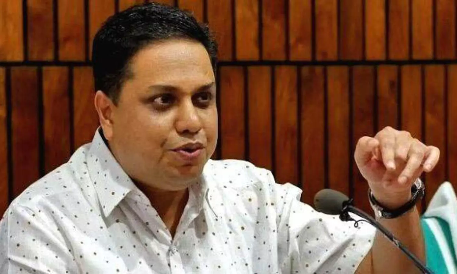 ‘കുട്ടയിലെ ഒരു മാങ്ങ കെട്ടുപോയാൽ മാങ്ങ മുഴുവൻ കെട്ടതാകുമോ?; രാഹുൽ മാങ്കൂട്ടത്തിൽ വിഷയത്തിൽ സ്പീക്കർ