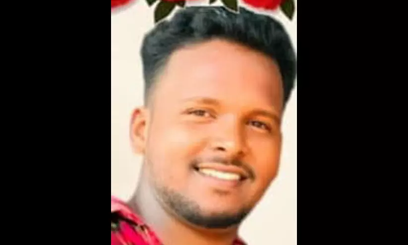 മാഹി ബൈപാസിൽ വാഹനാപകടം; വടകര മണിയൂർ സ്വദേശി മരിച്ചു മാഹി ബൈപാസിൽ വാഹനാപകടം; വടകര മണിയൂർ സ്വദേശി മരിച്ചു