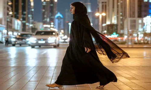 ത​നി​ച്ച്​ യാ​ത്ര​ക്ക്​ അ​ബൂ​ദ​ബി​യും ദു​ബൈ​യും ഏ​റ്റ​വും സു​ര​ക്ഷി​തം