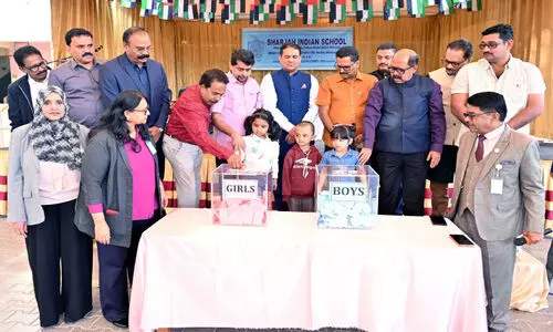 ഷാ​ർ​ജ ഇ​ന്ത്യ​ൻ സ്‌​കൂ​ൾ കെ.​ജി പ്ര​വേ​ശ​നം; ന​റു​ക്കെ​ടു​പ്പ്​ ന​ട​ത്തി