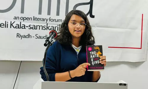 ഗാ​ന്ധി​യെ രാ​ഷ്​​ട്രീ​യ​മാ​യി വാ​യി​ച്ച്​ ചി​ല്ല സ​ർ​ഗ​വേ​ദി