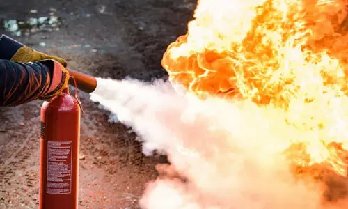 തീ​പി​ടി​ത്തം; ശൈ​ത്യ​കാ​ല​ത്തു​ം വേ​ണം ക​രു​ത​ൽ