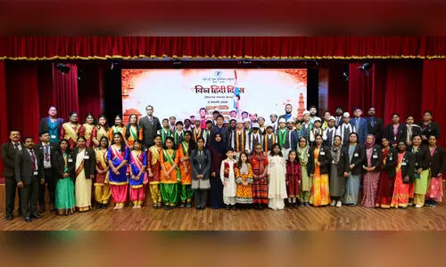 എം.​ഇ.​എ​സ് ഇ​ന്ത്യ​ൻ സ്കൂ​ളി​ൽ ലോ​ക ഹി​ന്ദി ദി​നം ആ​ഘോ​ഷി​ച്ചു