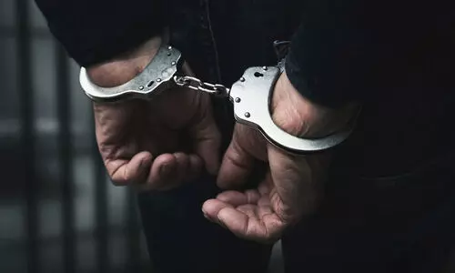 ബംഗ്ലാദേശി എന്നാരോപിച്ച് ഝാർഖണ്ഡ് പൗരന് ക്രൂര മർദനം; നാലുപേർക്കെതിരെ കേസ് ബംഗ്ലാദേശി എന്നാരോപിച്ച് ഝാർഖണ്ഡ് പൗരന് ക്രൂര മർദനം; നാലുപേർക്കെതിരെ കേസ്