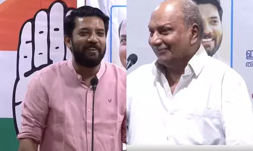 എ.കെ. ആന്റണിയെ നോക്കി ഷാഫി പറമ്പിലിന്റെ ഡയലോഗ്; തഗ്ഗ് മറുപടിയുമായി ആന്റണി