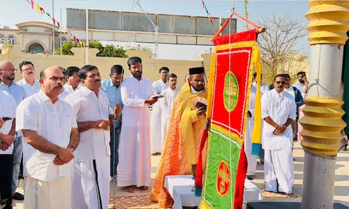 റാ​ക് സെ​ന്‍റ് മേ​രീ​സ് ഓ​ര്‍ത്ത​ഡോ​ക്സ് ഇ​ട​വ​ക പെ​രു​ന്നാ​ളി​ന് കൊ​ടി​യേ​റി