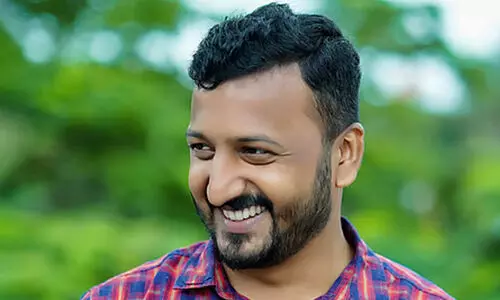 ഹോട്ടലിലെത്തിയത് യുവതിയുമായി സംസാരിക്കാനെന്ന് രാഹുൽ; പ്രതിഷേധം ഒഴിവാക്കാൻ തെളിവെടുപ്പിനെത്തിച്ചത് അതിരാവിലെ...