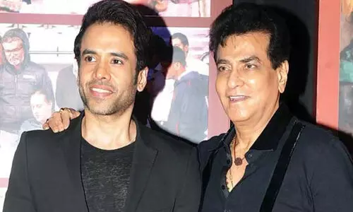 മുംബൈയിലെ സ്വത്ത് വിറ്റത് 559 കോടിക്ക്; എട്ട് മാസത്തിനുള്ളിൽ 1414 കോടിയുടെ ഇടപാടുകൾ, ജിതേന്ദ്രയുടെ റിയൽ എസ്റ്റേറ്റ് സാമ്രാജ്യം