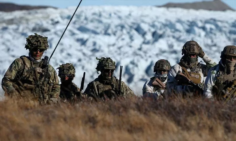 ട്രംപിന്റെ ഭീഷണിക്കെതിരെ ഗ്രീൻലൻഡിന് സുരക്ഷയൊരുക്കാൻ യൂറോപ്യൻ സൈന്യം എത്തി ട്രംപിന്റെ ഭീഷണിക്കെതിരെ ഗ്രീൻലൻഡിന് സുരക്ഷയൊരുക്കാൻ യൂറോപ്യൻ സൈന്യം എത്തി