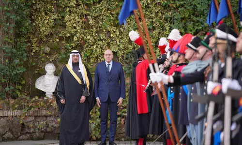 പ്ര​തി​രോ​ധ മ​ന്ത്രി ഇ​റ്റ​ലി സ​ന്ദ​ർ​ശി​ച്ചു; സൈ​നി​ക ക​രാ​റി​ൽ ഒ​പ്പു​വെ​ച്ച് ഇ​റ്റ​ലി​യും കു​വൈ​ത്തും