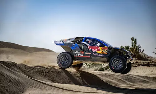 ഡാക്കർ റാലി 2026: പത്താം ഘട്ടത്തിൽ ആധിപത്യം തിരിച്ചുപിടിച്ച് ഖത്തർ താരം നാസർ അൽ അത്തിയ