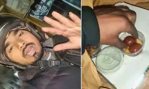 Zomato Agent Eats Late Night Order After Customer Refuses To Come Downstairs