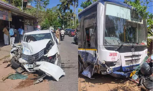 ബസും കാറും കൂട്ടിയിടിച്ച് അഞ്ചുപേർ‍ക്ക് പരിക്ക്