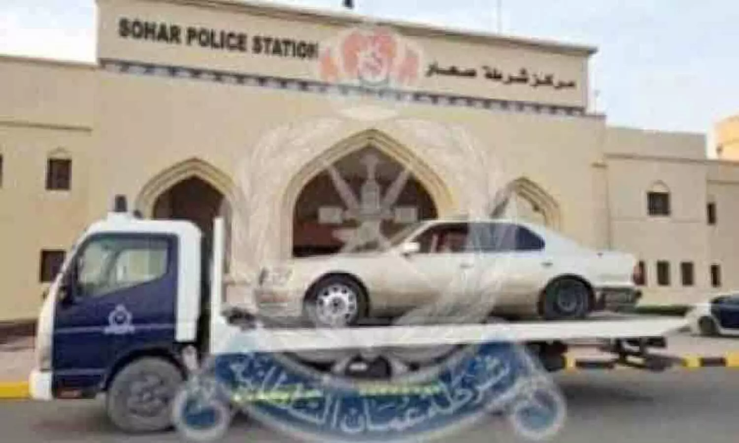 റോ​ഡി​ൽ വാ​ഹ​ന​വു​മാ​യി അ​ഭ്യാ​സം; സു​ഹാ​റി​ൽ കാ​ർ പി​ടി​ച്ചെ​ടു​ത്തു